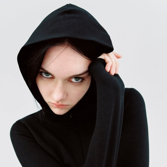 ZARA BNWT Hooded T-shirt
